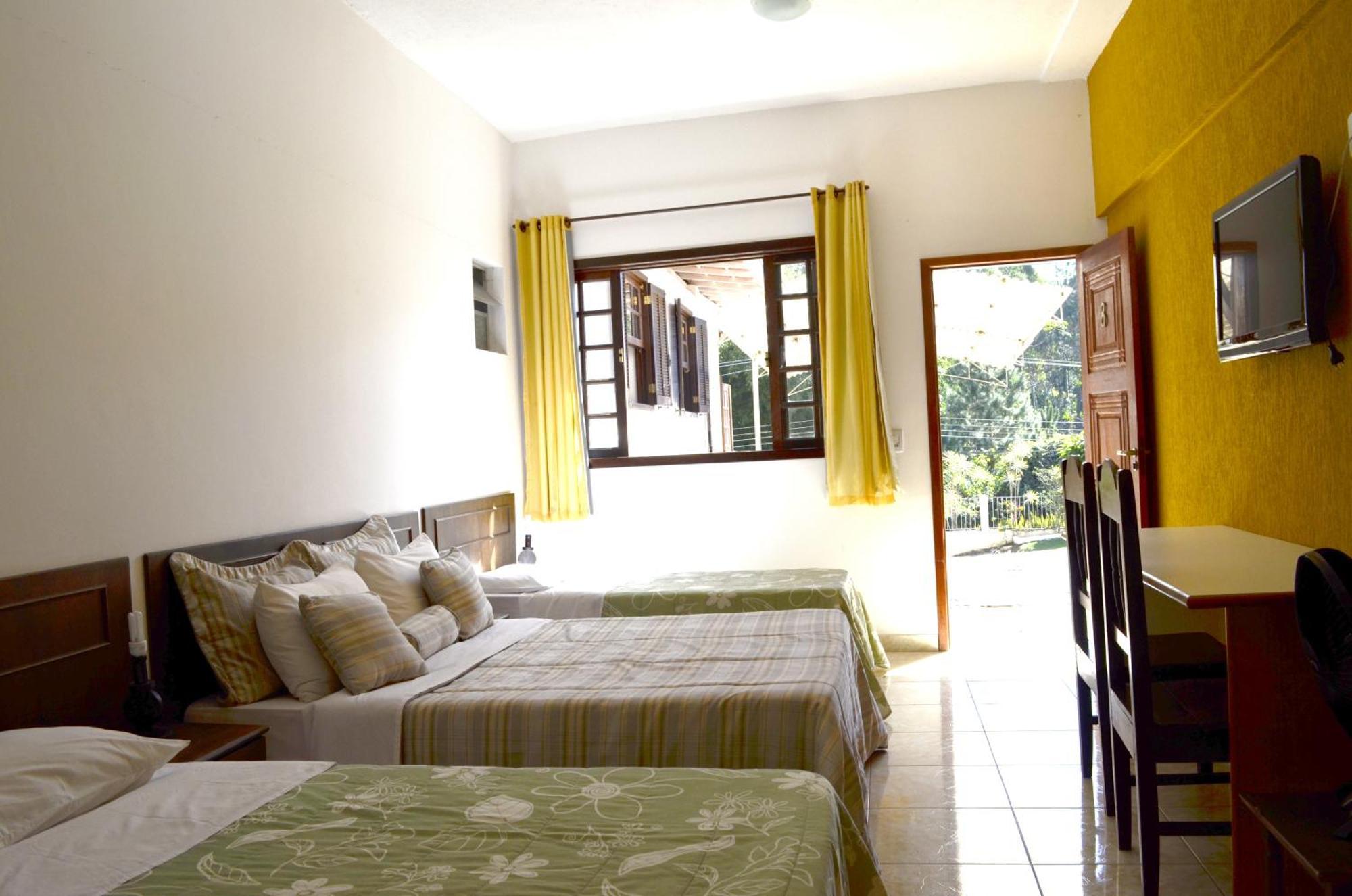 Pousada Das Rosas Miguel Pereira Room photo